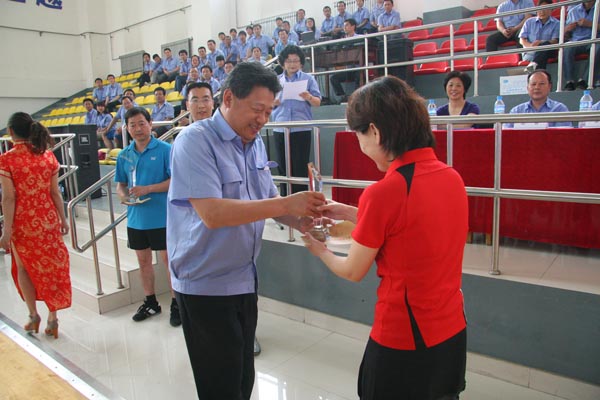 0109562Y0-3.jpg
